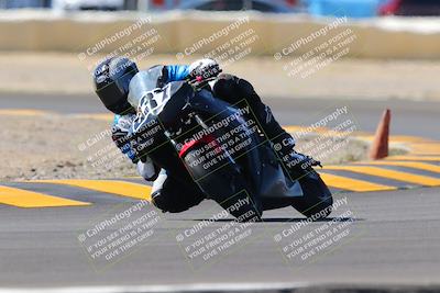 media/Oct-09-2022-SoCal Trackdays (Sun) [[95640aeeb6]]/Turn 2 (1110am)/